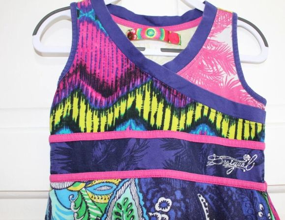 desigual Girls Top  size 5 to 6 sleeveless modern design - Picture 5 of 5